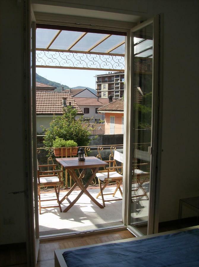 Casa Avezza Omegna Exterior foto